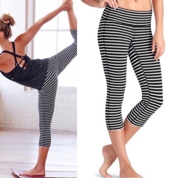 Athleta - 2 pr Chaturanga leggings M - black/grey and navy/green stripes. Lk new - Picture 5 of 7